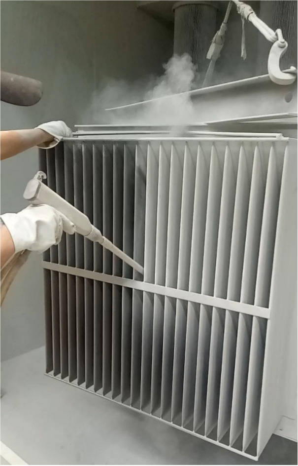 變壓器片式散熱器噴涂粉末涂料