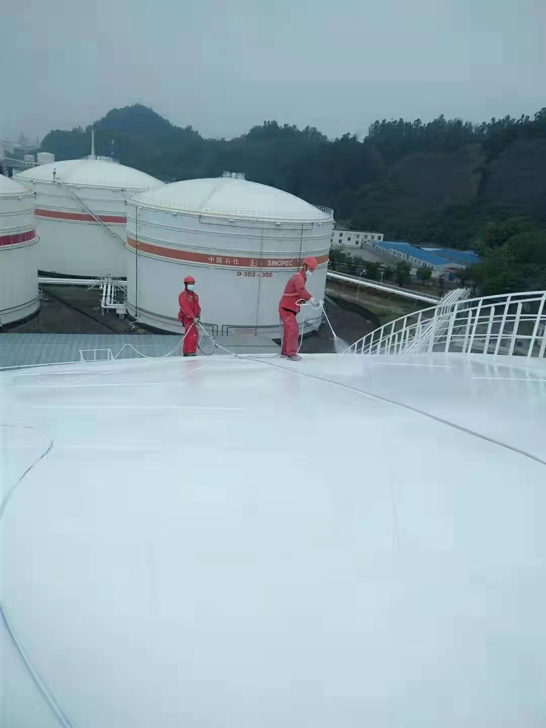 弘方涂料科技-新昌石化十萬立方油庫，儲罐外壁防腐