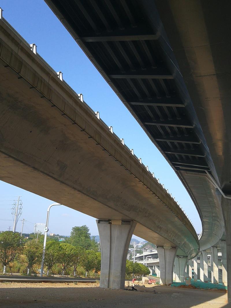 城市高架橋防腐